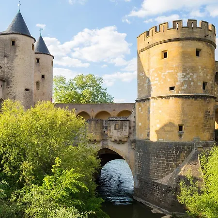 - Terracotta - Netflix Apartamento *